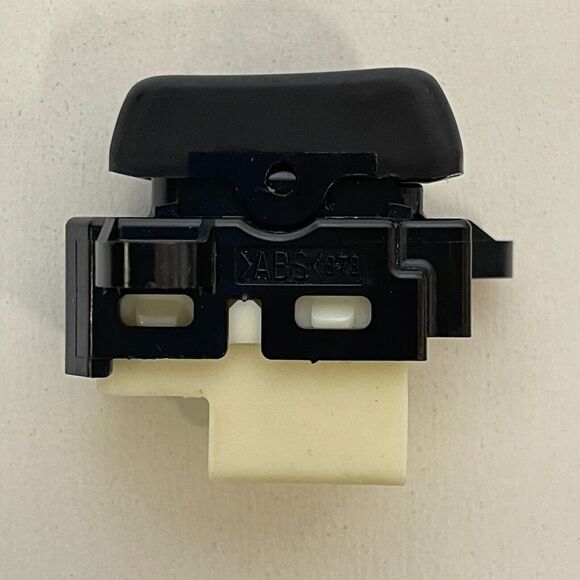 MAZDA CX-7 2008 Front Right Passenger Door Lock/Unlock Switch Button 873 - 0Y65 - Picture 6 of 9